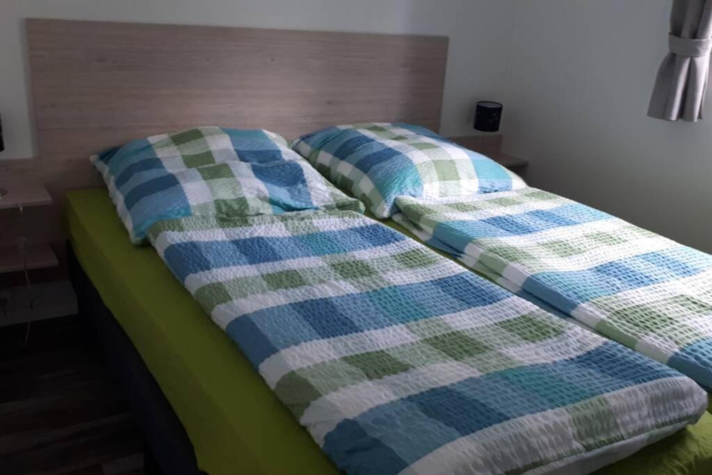 Ferienhaus Chalet Marc Am Moselbogen Villa Koblenz  Ngoại thất bức ảnh